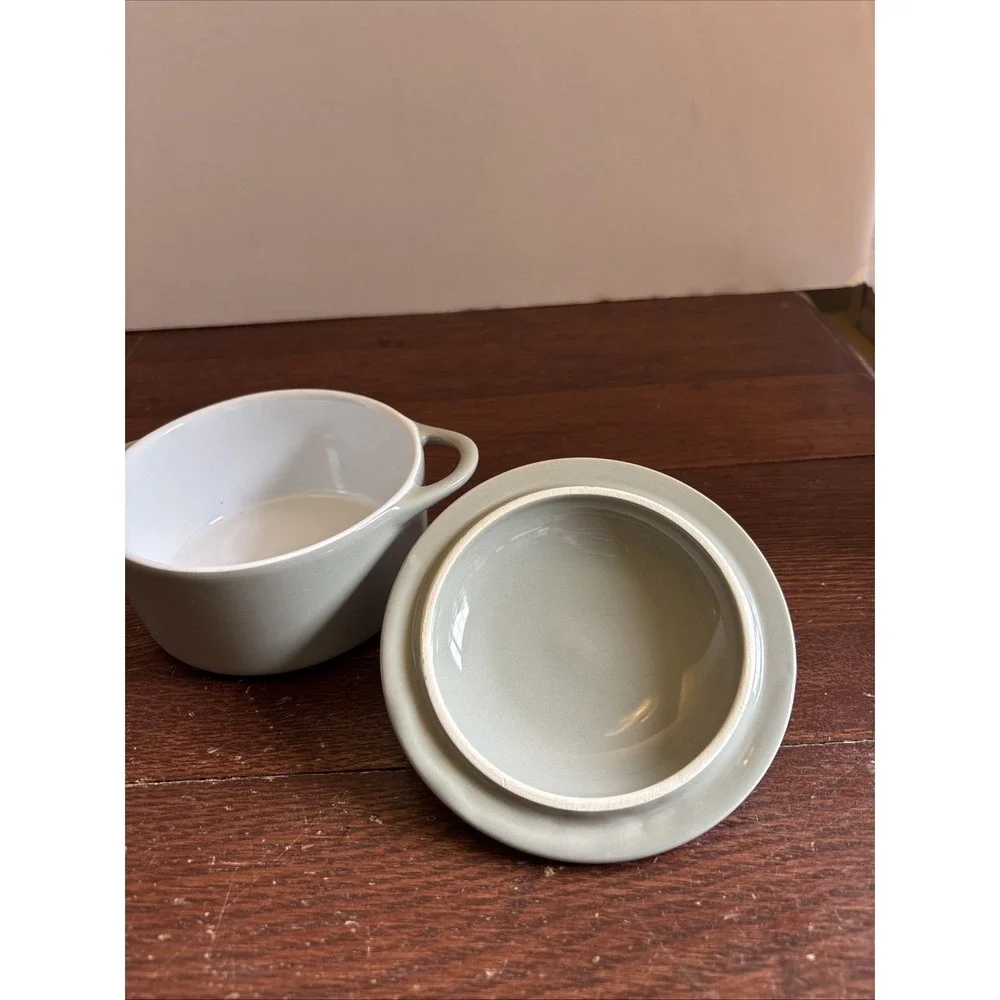 1 Grey Creative Co-op Stoneware Mini/Individual Baker Dish with Lid EUC